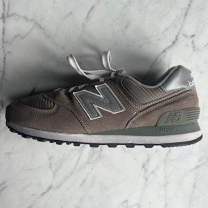 New Balance, grey mesh and suede sneaker, size 9